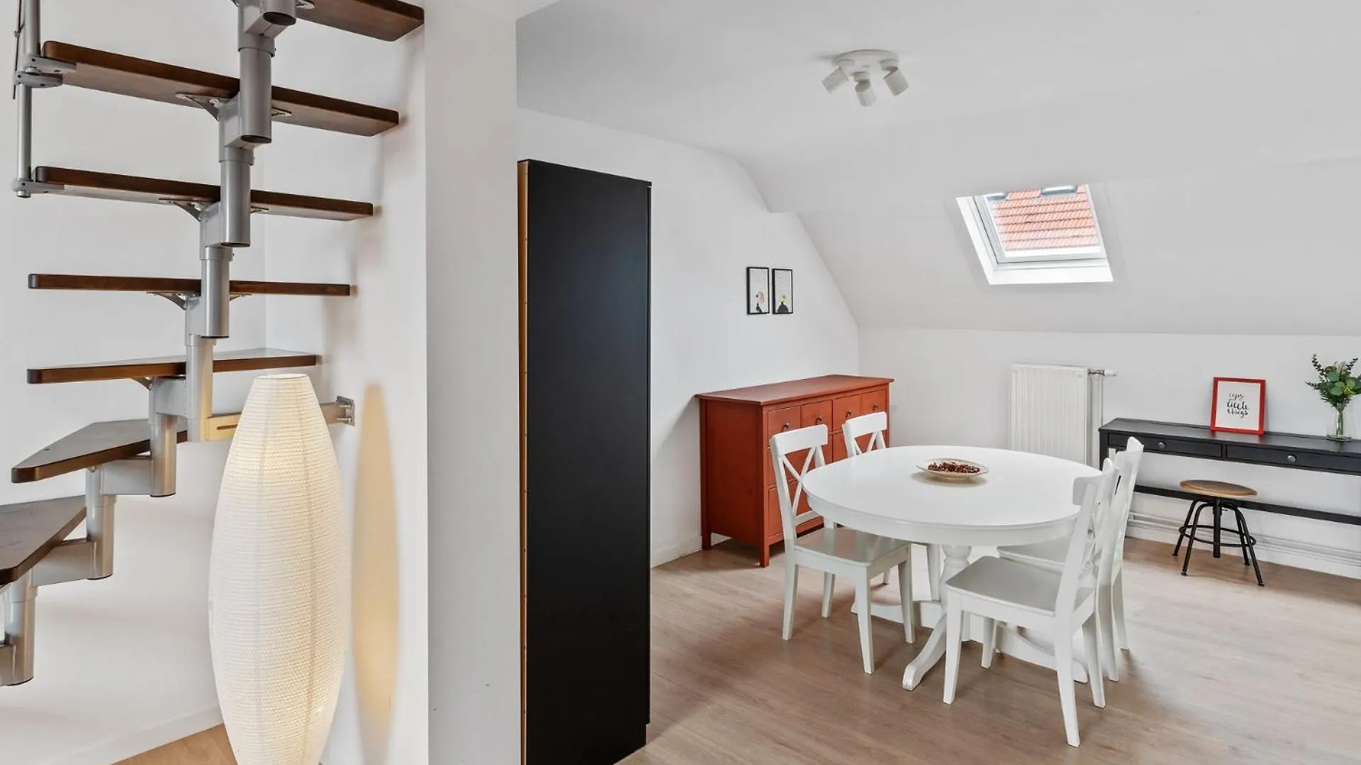 Apartment In Brussels, Lantsheere By Homenhancement Sa